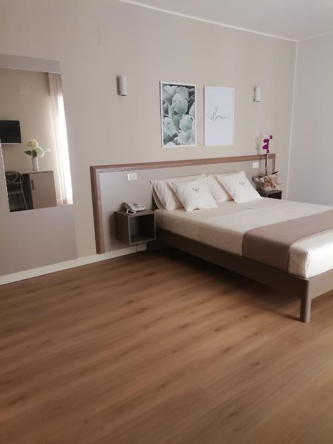 Dimora Donna Dora - Albergo Diffuso San Martino in Pensilis Екстериор снимка